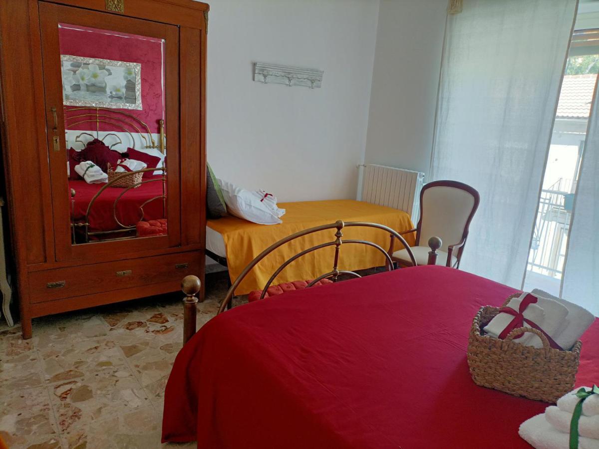 B&B Palazzo Armini Rogliano Bagian luar foto